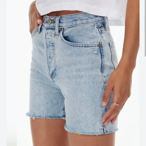 Aritzia High Rise Shorts - Picture 3 of 4